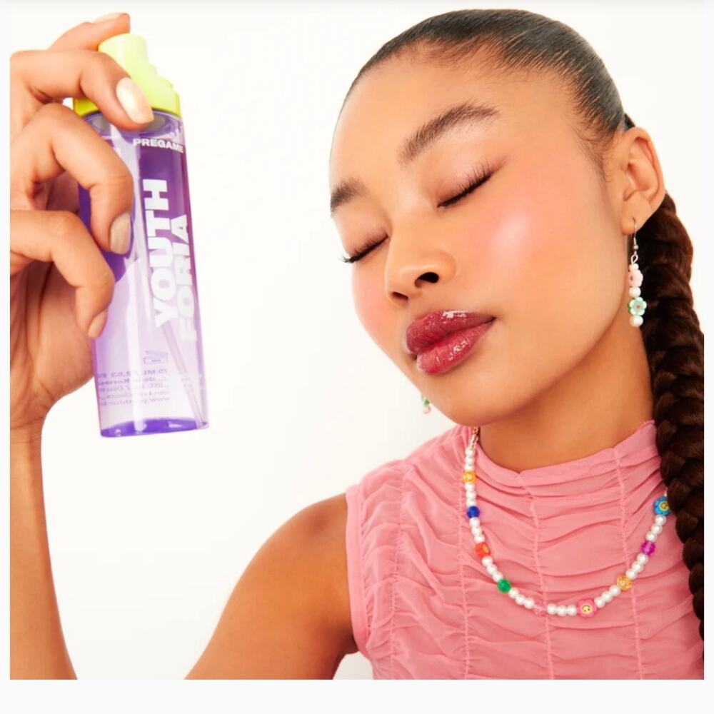 Youthforia Pregame Skin Moisturizing Spray